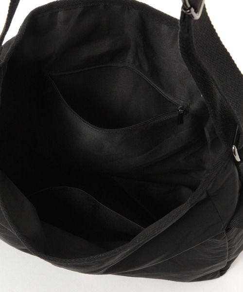 MUCENT（ムセント）の「MUCENT／ダブルバックルBAG（ショルダーバッグ・レディース・ブラック/アイボリー・FREE）」の3枚目の写真