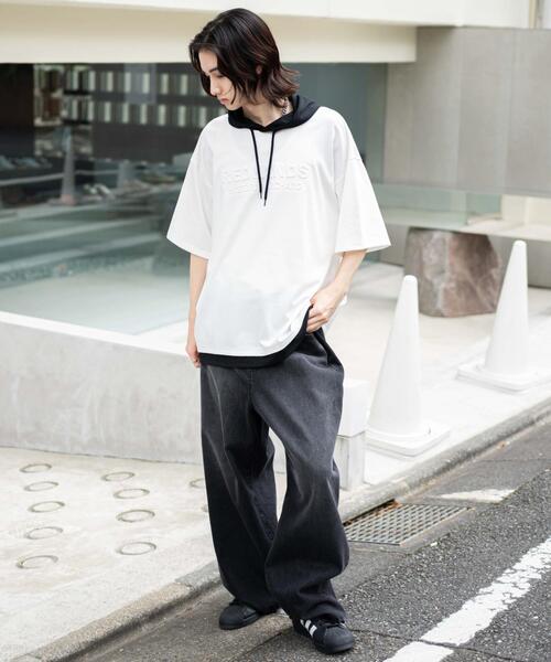 WEGO(ウィゴー)の「WEGO/接触冷感エンボスロゴグラフィックパーカーT(Tシャツ/カットソー・メンズ・ブラック/スミクロ/ダークグリーン/ホワイト・MEDIUM/LARGE)」の5枚目の写真