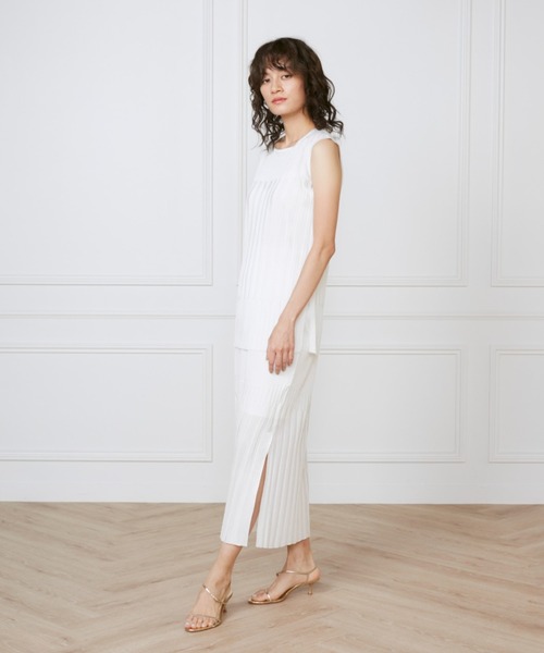 INED(イネド)の「シャイニーヤーンスカート《la veille by SUPERIOR CLOSET》【セットアップ対応】(スカート・レディース・オフホワイト/ライトグリーン・9号)」の8枚目の写真
