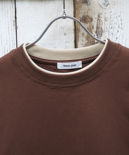 Adoon plain(アドーンプレーン)の「LAYERED-LOOK COLOR-BLOCK T-SHIRT / レイヤード風配色ショートスリーブTシャツ(Tシャツ/カットソー・メンズ・チャコールグレー/ネイビー/ブラウン・MEDIUM/LARGE)」の6枚目の写真
