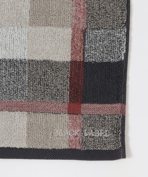 BLACK LABEL CRESTBRIDGE(ブラックレーベル・クレストブリッジ)の「クレストブリッジチェックタオルハンカチーフ(ハンカチ/ハンドタオル・メンズ・ベージュ系その他6/ブラック/レッド系その他2・FREE)」の8枚目の写真
