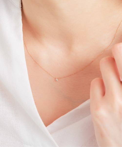 Jewel closet by L&Co.（ジュエルクローゼットバイエルアンドコー）の「K10 1粒 ダイヤモンド 0.05ct ネックレス（ネックレス・レディース・ゴールド系その他2/ゴールド系その他3/ゴールド系その他/ゴールド系その他4・FREE）」の4枚目の写真