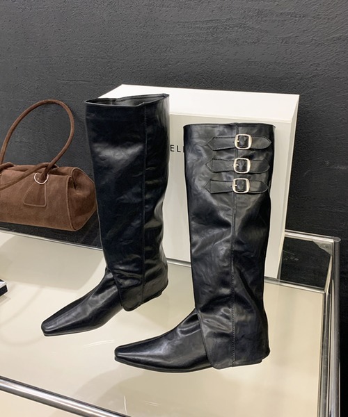 Jewelobe(ジュエローブ)の「ベルトデザインブーツカバー×インソールショートブーツセット(ブーツ・レディース・ブラウン/オフホワイト/ブラック/ブラウン系その他・S/M/L/XL)」の1枚目の写真