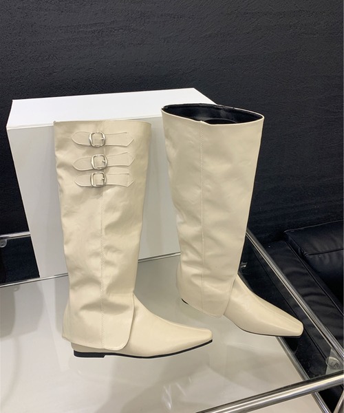 Jewelobe(ジュエローブ)の「ベルトデザインブーツカバー×インソールショートブーツセット(ブーツ・レディース・ブラウン/オフホワイト/ブラック/ブラウン系その他・S/M/L/XL)」の5枚目の写真