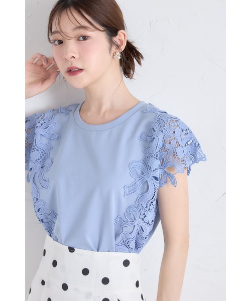 tocco closet（トッコ　クローゼット）の「リボン×フラワーレース装飾カットソープルオーバー（Tシャツ/カットソー・レディース・グレイッシュベージュ/オフホワイト/チャコールグレー/ブルー/ローズ・M）」の4枚目の写真