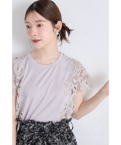 tocco closet（トッコ　クローゼット）の「リボン×フラワーレース装飾カットソープルオーバー（Tシャツ/カットソー・レディース・グレイッシュベージュ/オフホワイト/チャコールグレー/ブルー/ローズ・M）」の20枚目の写真