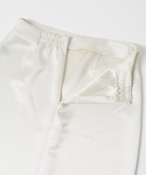 URBAN RESEARCH ROSSO WOMEN（アーバンリサーチ　ロッソ）の「ビンテージダブルサテンストレートスカート（スカート・レディース・ブラック/オフホワイト・38/36）」の16枚目の写真