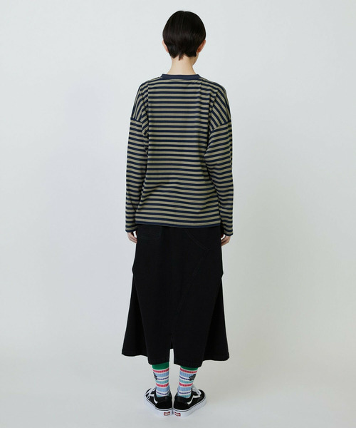 FRAPBOIS（フラボア）の「［ブルー：秋祭り2025限定カラー］パークボーダーL/ST（Tシャツ/カットソー・レディース・グレー/カーキ/ホワイト・1/2）」の19枚目の写真