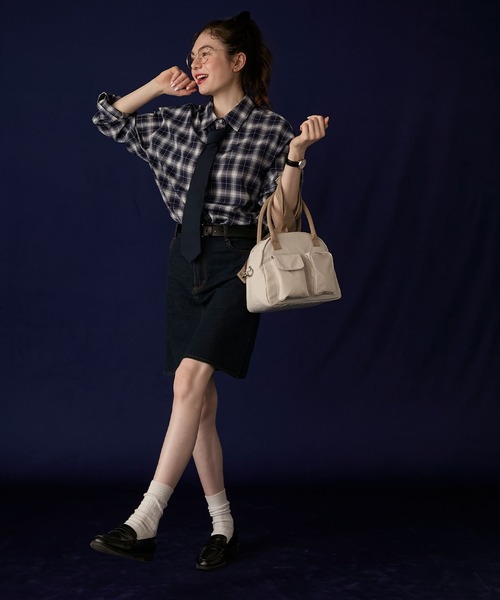 BONLECILL Marche(ボンルシールマルシェ)の「【BONLECILL Marche】2wayマルチポケットラウンドボストンバッグ/ショルダーバッグ(ボストンバッグ・レディース・ベージュ/カーキ/ブラック・FREE)」の19枚目の写真