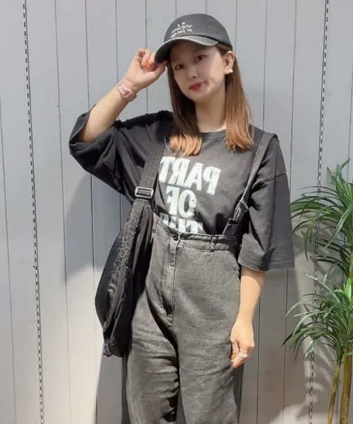 Right-on（ライトオン）の「【HONEYSUCKLE ROSE】ピグメント 加工 ロゴ 刺繍 カジュアル　キャップ（キャップ・レディース・ネイビー/ブラウン/ブラック・フリー）」の12枚目の写真