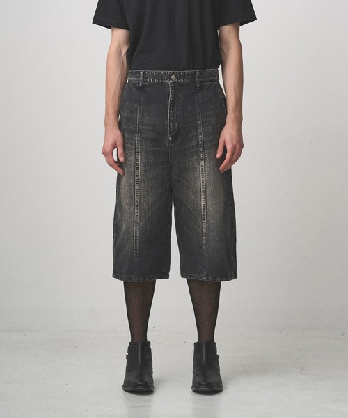 Juha(ユハ)の「DENIM HALF SHORTS(デニムパンツ・メンズ・ライトブラウン/ブラック/ライトインディゴブルー・2/3/4)」の1枚目の写真