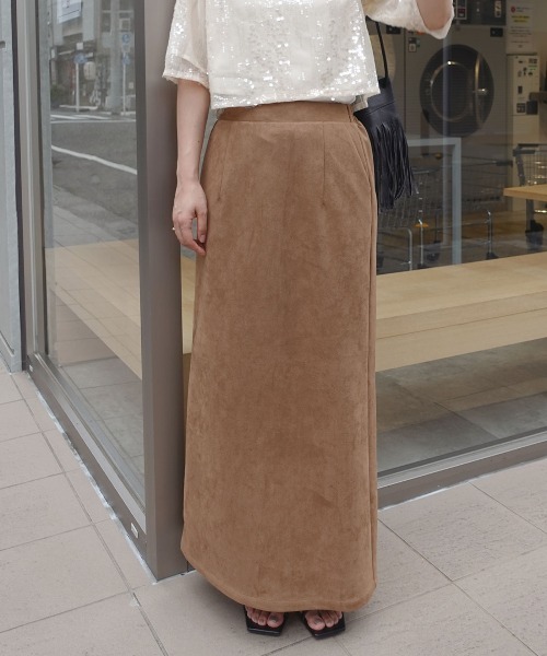 CORNERS（コーナーズ）の「フェイクスエードナロースカート【セットアップ可能】（スカート・レディース・チャコールグレー/ブラウン/キャメル・M）」の11枚目の写真