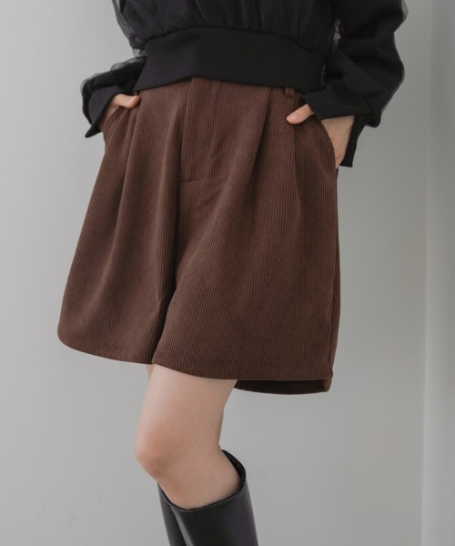 Bab(バブ)の「コーデュロイショートパンツ(その他パンツ・レディース・ブラウン/ブラック・M)」の1枚目の写真