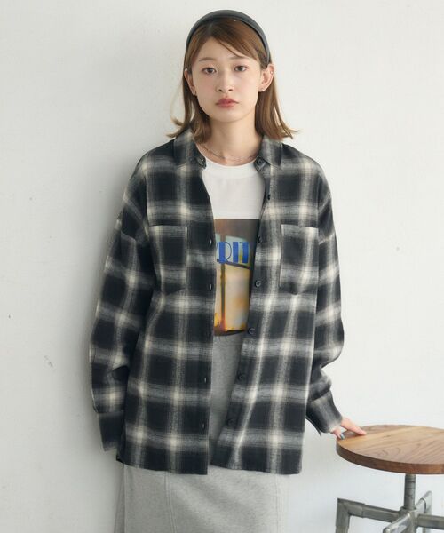 RETRO GIRL（レトロガール）の「チェックBIGシャツ（シャツ/ブラウス・レディース・ブルー系その他2/グレー系その他2/ブラック系その他2/オレンジ系その他2・FREE）」の11枚目の写真