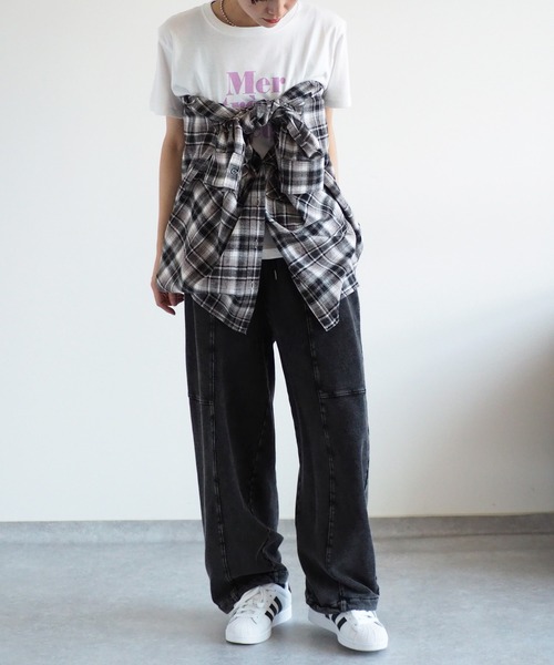 cepo（セポ）の「〈チェック柄トップスをコーデの主役に♪〉ドビーチェックオーバーシャツ（シャツ/ブラウス・レディース・ブラック系1/ブルー系1/ベージュ系1/ブラウン系2/ブラウン系1/レッド系1/ホワイト系1・M）」の12枚目の写真