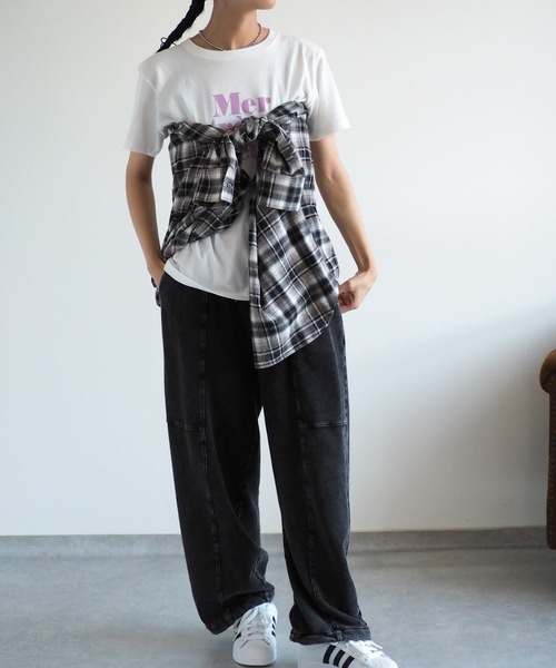 cepo（セポ）の「〈チェック柄トップスをコーデの主役に♪〉ドビーチェックオーバーシャツ（シャツ/ブラウス・レディース・ブラック系1/ブルー系1/ベージュ系1/ブラウン系2/ブラウン系1/レッド系1/ホワイト系1・M）」の11枚目の写真