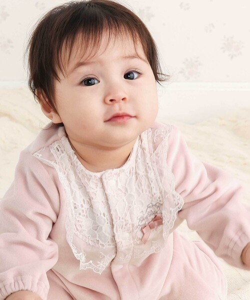 SLAP SLIP BABY（スラップスリップベビー）の「フリルラウンド切り替えベロア2WAYオールベビー(50~70cm)（ロンパース・キッズ・オフホワイト/ピンク・FREE）」の3枚目の写真