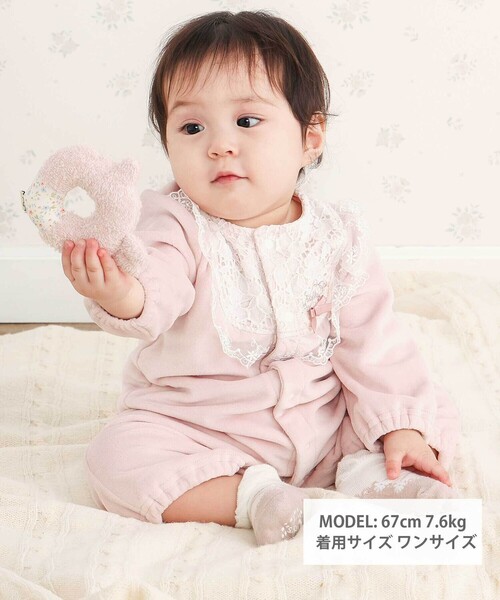 SLAP SLIP BABY（スラップスリップベビー）の「フリルラウンド切り替えベロア2WAYオールベビー(50~70cm)（ロンパース・キッズ・オフホワイト/ピンク・FREE）」の4枚目の写真