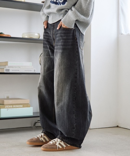 PBLIM（ページボーイリム）の「《UNISEX》スラブブリーチデニム（デニムパンツ・レディース・ブルー/ブラック・LARGE/MEDIUM）」の21枚目の写真