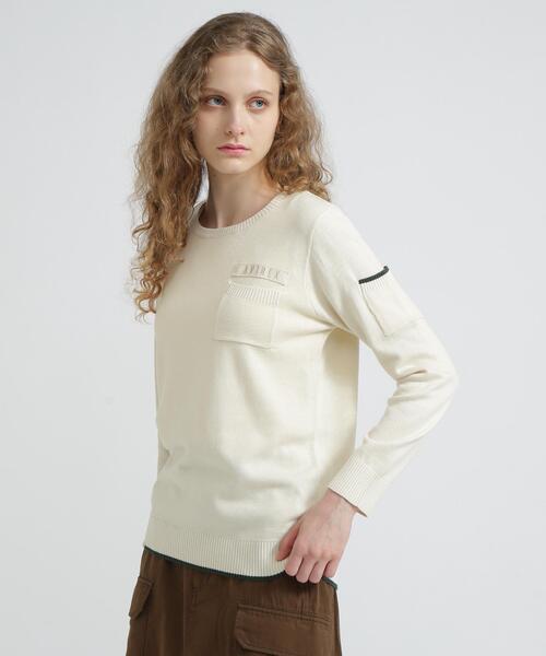 AVIREX(アヴィレックス)の「FATIGUE KNIT TOPS/ファティーグニットトップス(ニット/セーター・レディース・レッド/ブラック/ホワイト系2・L/M/S)」の9枚目の写真