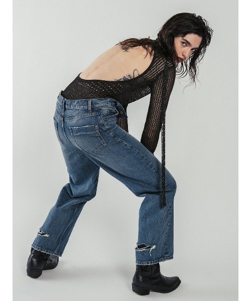 ELCHELE(エルチェレ)の「HEM NOTCH E41 DENIM(デニムパンツ・レディース・インディゴブルー・24/25/26)」の8枚目の写真