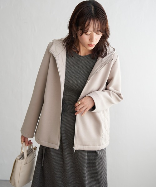 ikka（イッカ）の「【洗濯機で洗える】GOKU楽ダンボールフードコート（ブルゾン・レディース・ベージュ/チャコール・M/L/S）」の20枚目の写真