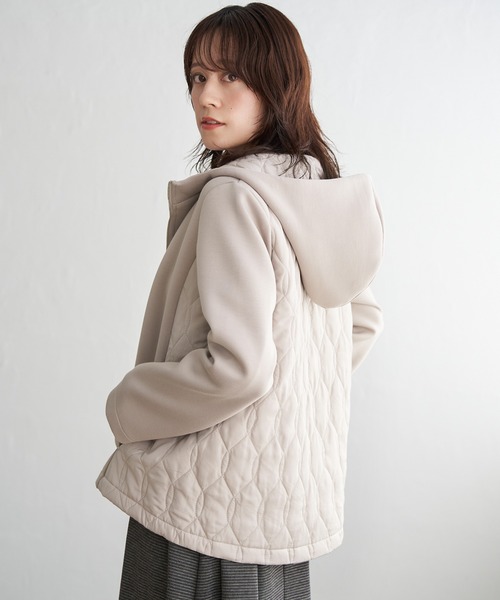 ikka（イッカ）の「【洗濯機で洗える】GOKU楽ダンボールフードコート（ブルゾン・レディース・ベージュ/チャコール・M/L/S）」の21枚目の写真