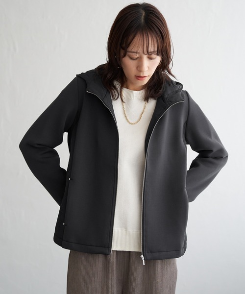 ikka（イッカ）の「【洗濯機で洗える】GOKU楽ダンボールフードコート（ブルゾン・レディース・ベージュ/チャコール・M/L/S）」の14枚目の写真