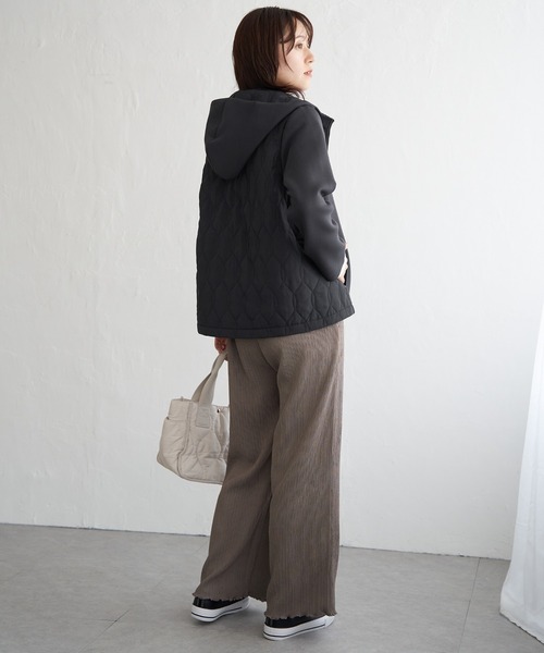 ikka（イッカ）の「【洗濯機で洗える】GOKU楽ダンボールフードコート（ブルゾン・レディース・ベージュ/チャコール・M/L/S）」の18枚目の写真