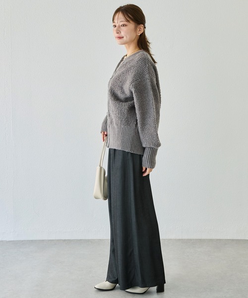 LAVEANGE（ラビアンジェ）の「【洗える】ループニットカーディガン（カーディガン/ボレロ・レディース・チャコールグレー/ブラック・4L/3L/F）」の5枚目の写真