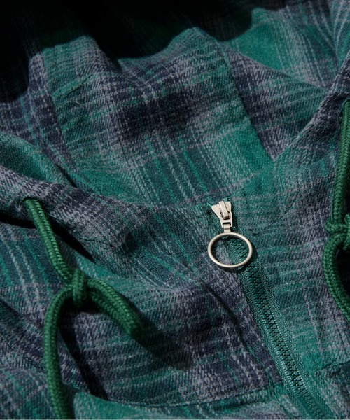 CALIFORNIA OUTFITTERS(カリフォルニア アウトフィッターズ)の「10A10 フランネル チェック ハーフジップ プルオーバー シャツ(パーカー・メンズ・ブラック/グリーン・FREE)」の15枚目の写真