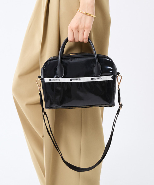 セール】SQUARE TH CROSSBODY アップタウンブラックシャイン/ブラック2 