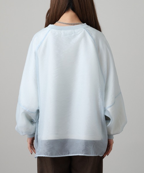 OMNES(オムネス)の「オーガンジーレイヤードダンボールニットボリューム袖プルオーバー(Tシャツ/カットソー・レディース・オフホワイト/ブルー・FREE)」の15枚目の写真