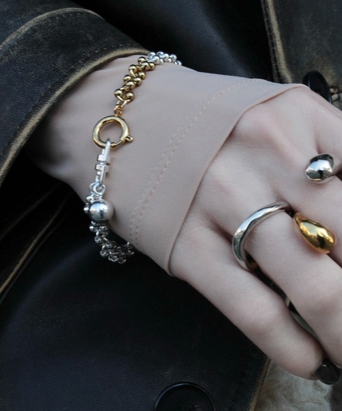 Soierie(ソワリー)の「【ZOZOTOWN 別注】ポム チェーン ブレスレット / Pome chain bracelet(ブレスレット・レディース・シルバー×ゴールド・FREE)」の10枚目の写真