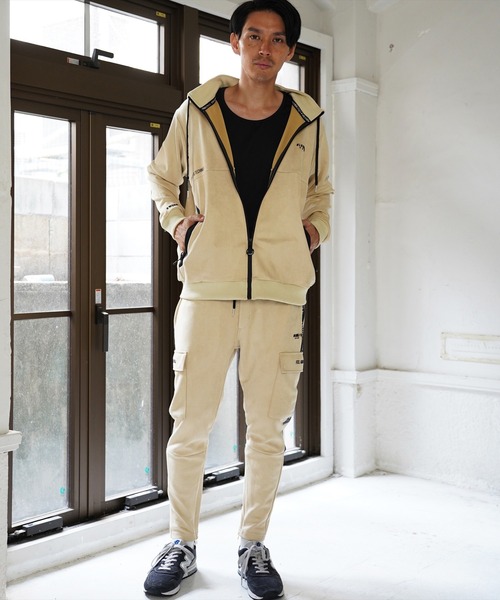 LUXE/R GOLF(ラグジュ ゴルフ)の「(RM)【LUXE/R GOLF】フェイク スエード サイドライン カーゴパンツ(カーゴパンツ・メンズ・グレー/ベージュ/ブラック・L/XL/M)」の11枚目の写真