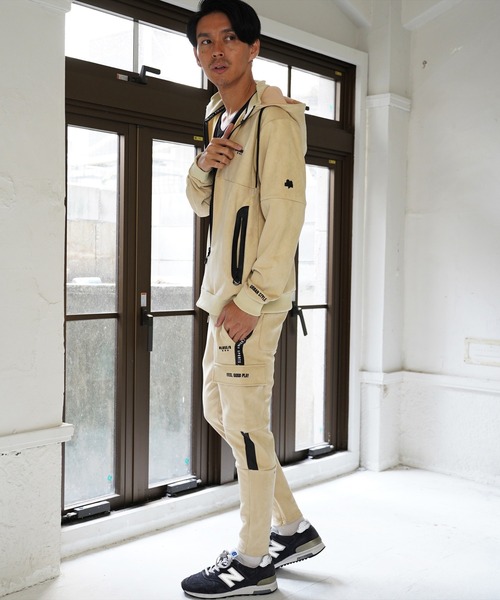 LUXE/R GOLF(ラグジュ ゴルフ)の「(RM)【LUXE/R GOLF】フェイク スエード サイドライン カーゴパンツ(カーゴパンツ・メンズ・グレー/ベージュ/ブラック・L/XL/M)」の12枚目の写真