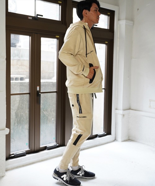 LUXE/R GOLF(ラグジュ ゴルフ)の「(RM)【LUXE/R GOLF】フェイク スエード サイドライン カーゴパンツ(カーゴパンツ・メンズ・グレー/ベージュ/ブラック・L/XL/M)」の14枚目の写真
