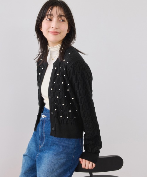 VIS（ビス）の「パールケーブルカーディガン（カーディガン/ボレロ・レディース・チャコールグレー/ブラック/サックスブルー・FREE）」の21枚目の写真