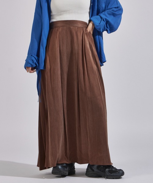 c/est(シーエ)の「c/est/シーエ EESTERA エスター プリーツ ロングスカート 秋物 秋服 2026年秋冬(スカート・レディース・ブラック/ブラウン・FREE)」の21枚目の写真