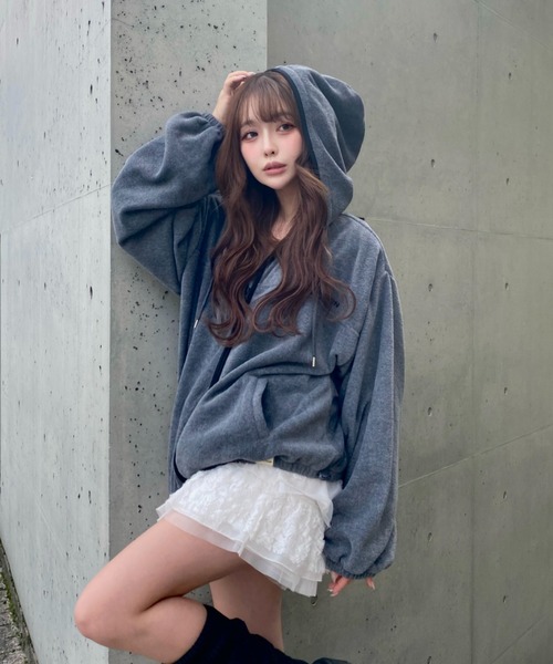 RAY CASSIN(レイカズン)の「フードジップフリース(スウェット・レディース・チャコールグレー/ベージュ系その他2/ブルー/ライトベージュ・FREE)」の2枚目の写真