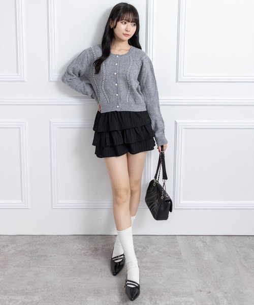 CLEAR BASIC（クリアベーシック）の「パールデザイン長袖ニットカーディガン[オフィスカジュアル 着回し抜群 大人]（カーディガン/ボレロ・レディース・サックスブルー/グレー/オフホワイト・F）」の22枚目の写真