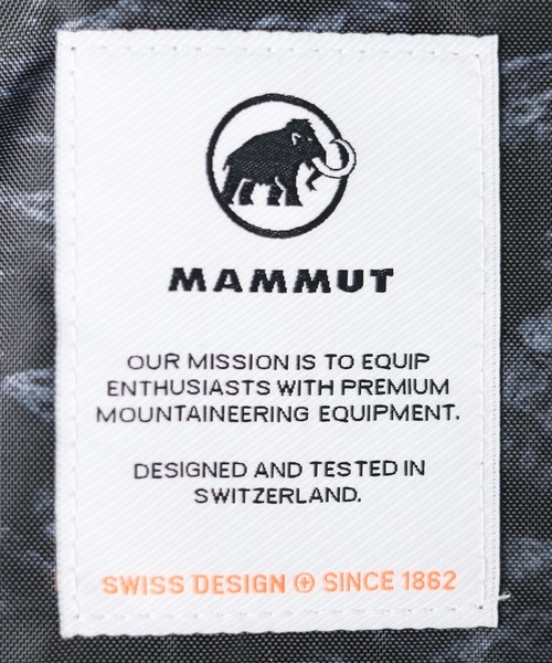 Mammut(マムート)の「【RES】【 MAMMUT (マムート)】Seon Transporter 25L(バックパック/リュック・メンズ・ブラック/ダークネイビー・FREE)」の3枚目の写真