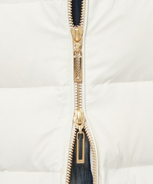 EPOCA（エポカ）の「エアリーグレースストレッチダウン ロングコート（ダウンジャケット/コート・レディース・ブラック/ホワイト系その他・38/40/42）」の5枚目の写真