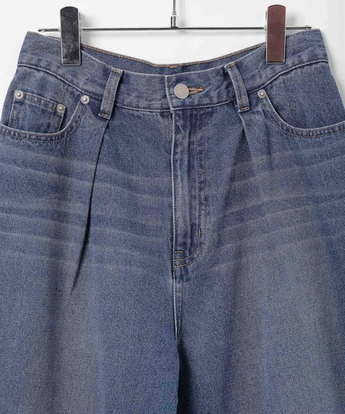 BAYFLOW（ベイフロー）の「[トレンドシルエット]タックカーブデニム（デニムパンツ・レディース・インディゴブルー/ブラック・SMALL/MEDIUM）」の17枚目の写真