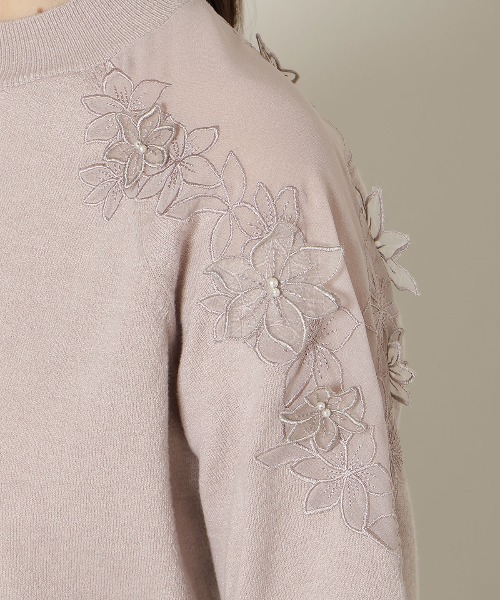 WILLSELECTION（ウィルセレクション）の「ショルダーエンブロイダリーニット（ニット/セーター・レディース・ブラック/サックスブルー/グレイッシュベージュ/オフホワイト・FREE）」の16枚目の写真