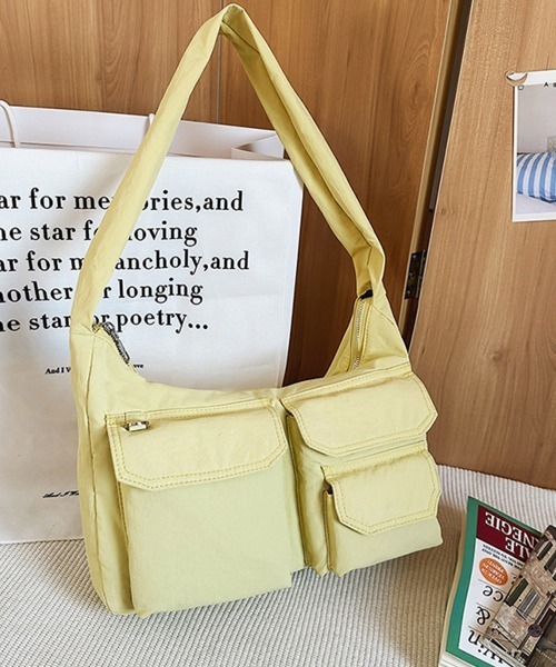 Miniministore(ミニミニストア)の「ショルダーバッグ 肩掛けナイロン鞄 軽量(ショルダーバッグ・レディース・ブラック/カーキ/ブルー/アイボリー/イエロー/ラベンダー/ダークベージュ・FREE)」の7枚目の写真