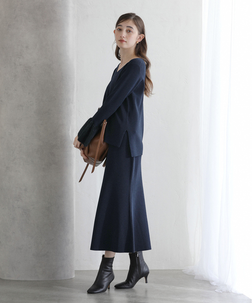 La TOTALITE（ラトータリテ）の「【洗える】セットアップニット（ワンピース・レディース・コバルトブルー/ベージュ・38/36）」の12枚目の写真