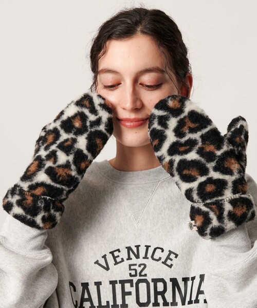 COLD BREAKER（コールドブレーカー）の「＜COLDBREAKER＞スリット ミトン（手袋・レディース・その他1/ピンク/ダークブラウン・FREE）」の6枚目の写真