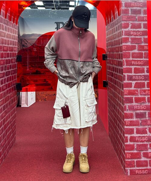 RSSC(アールエスエスシー)の「STITCHED MIX KNIT ZIP UP - CHARCOAL/GRAY(カーディガン/ボレロ・レディース・チャコール・1/2)」の9枚目の写真