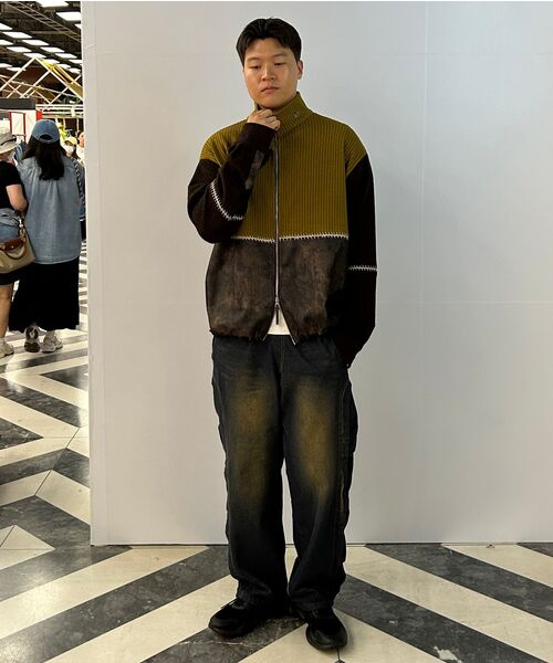 RSSC(アールエスエスシー)の「STITCHED MIX KNIT ZIP UP - CHARCOAL/GRAY(カーディガン/ボレロ・レディース・チャコール・1/2)」の10枚目の写真